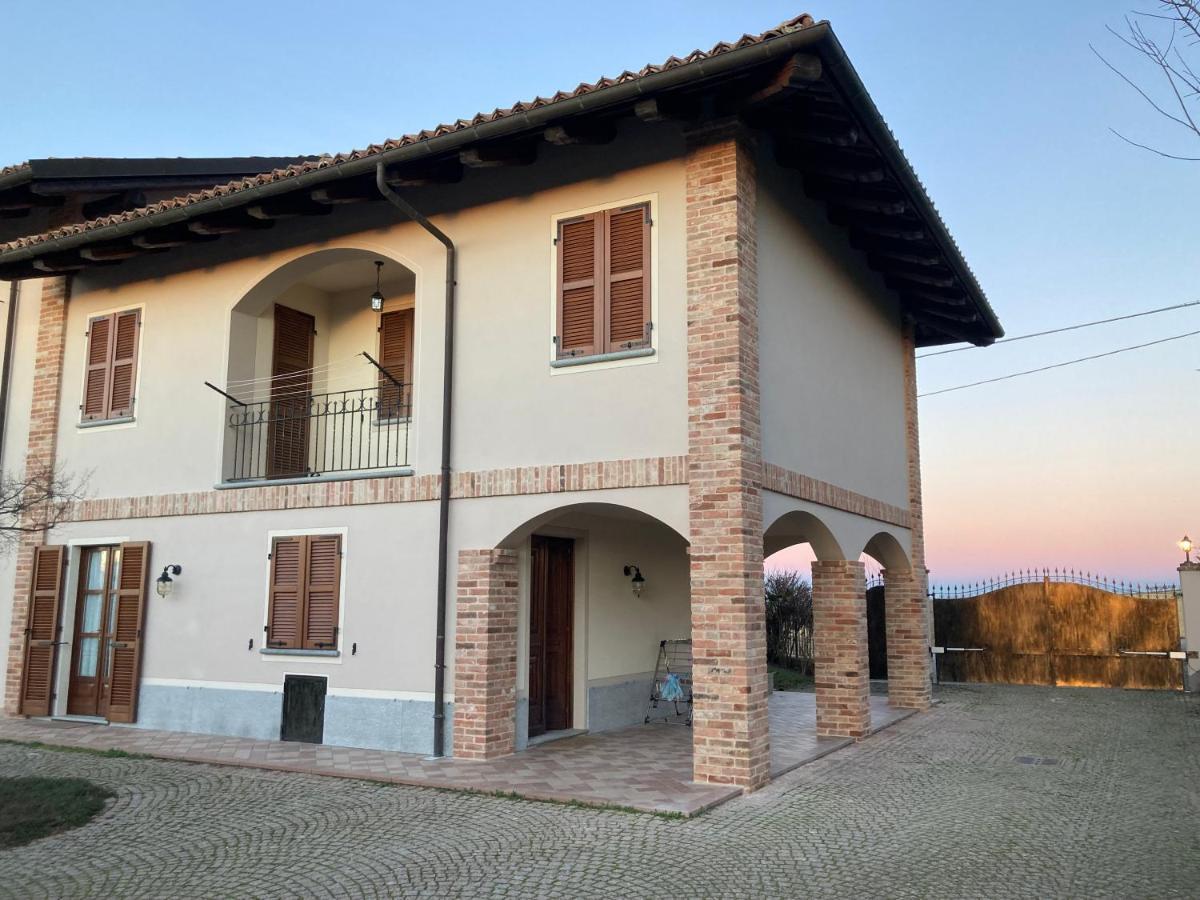 Casa Vacanze Martina Castagnole delle Lanze Ngoại thất bức ảnh